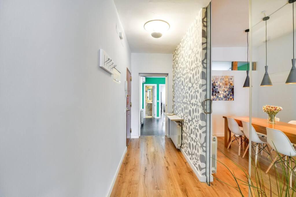 Big Stylish And Modern Apartment In Madrid Centre Zewnętrze zdjęcie